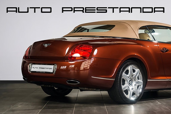Bentley Continental GTC 8 of 30