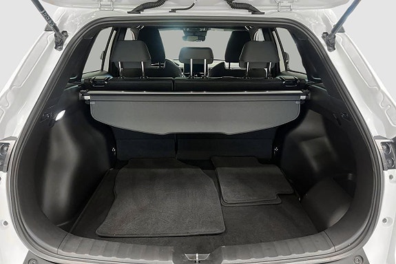 Toyota Corolla Cross 12 of 12