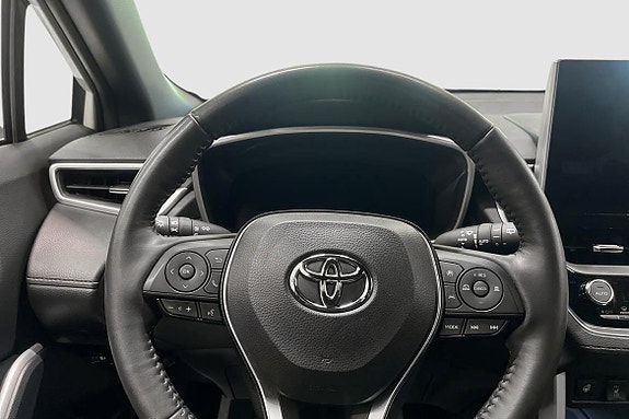 Toyota Corolla Cross 11 of 12