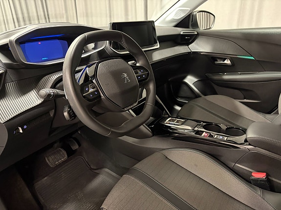 Peugeot 208 8 of 14