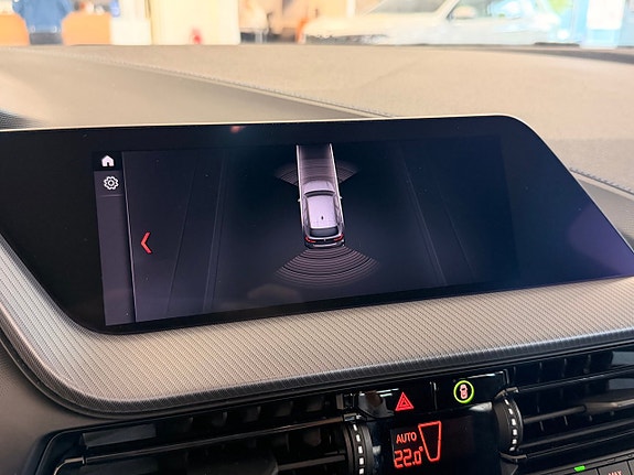 BMW 118d 9 of 14