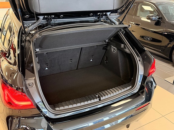 BMW 118d 12 of 14