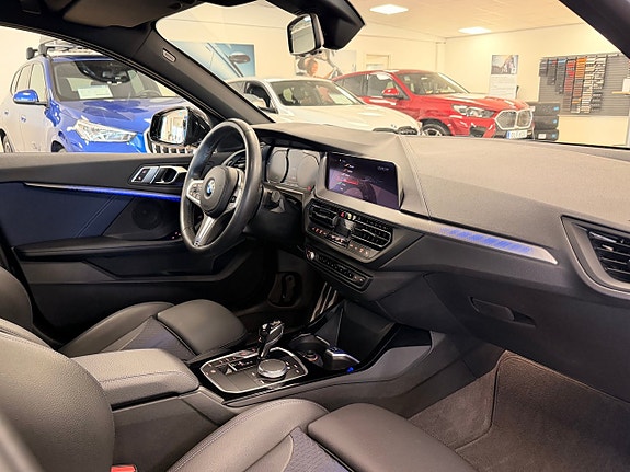BMW 118d 7 of 14