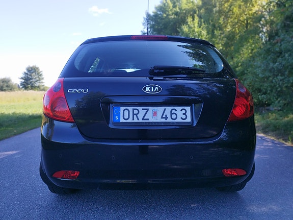 Kia Ceed 5 of 23