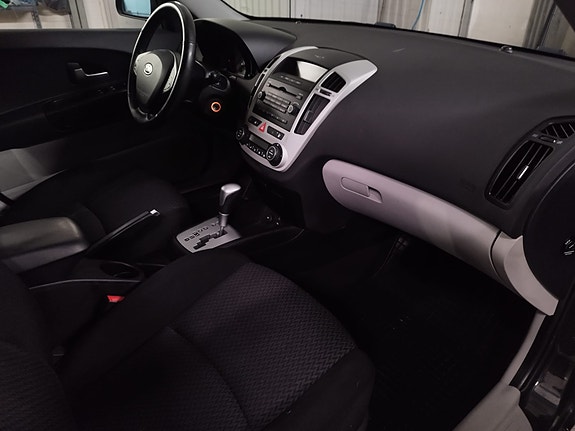 Kia Ceed 11 of 23