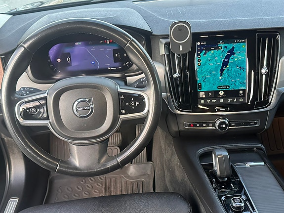 Volvo V90 6 of 8