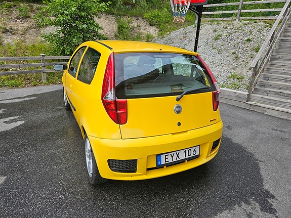 Fiat Punto 4 of 9