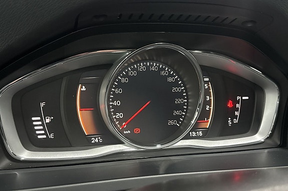 Volvo V60 Cross Country 17 of 26