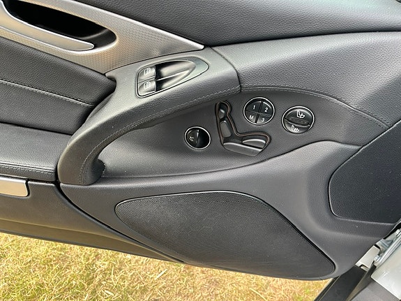 Mercedes-Benz SL350 5 of 10