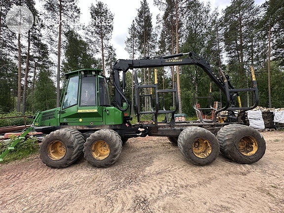 Timberjack 810B 8 of 27