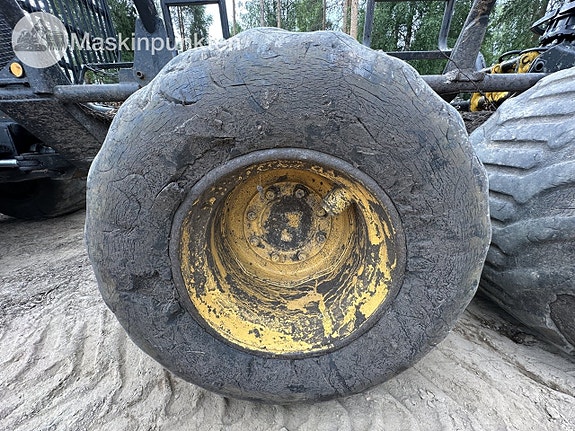 Timberjack 810B 27 of 27