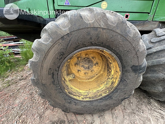 Timberjack 810B 23 of 27