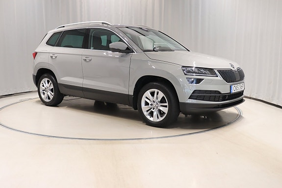 Skoda Karoq 3 of 11
