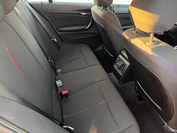 BMW 116d 5 of 5