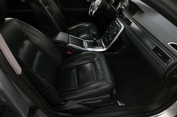 Volvo V70 26 of 27