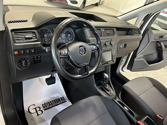 Volkswagen Caddy 13 of 27