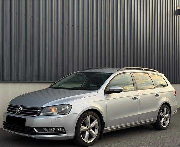 Volkswagen Passat 3 of 12