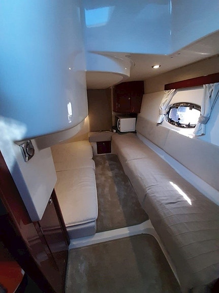 Aquador 35 C  2 x 260 Mercruiser 3.0 TDI 27 of 30
