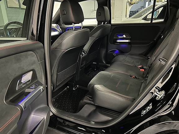 Mercedes-Benz GLB220 d 12 of 20
