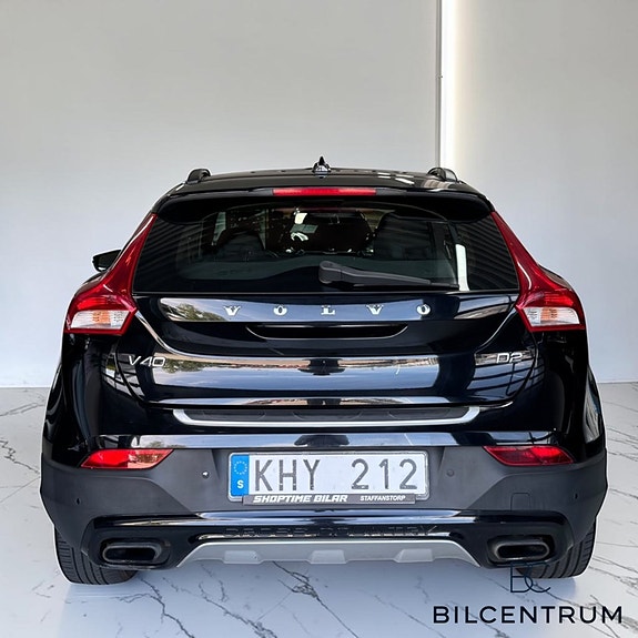 Volvo V40 Cross Country 5 of 23
