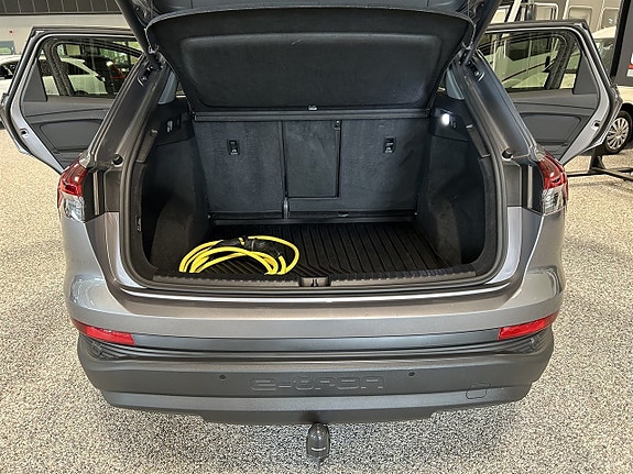 Audi Q4 e-tron 16 of 26