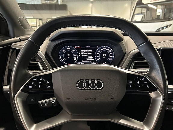 Audi Q4 e-tron 25 of 26