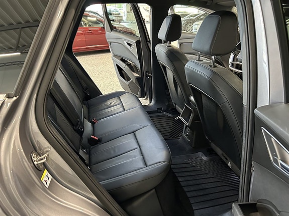 Audi Q4 e-tron 19 of 26