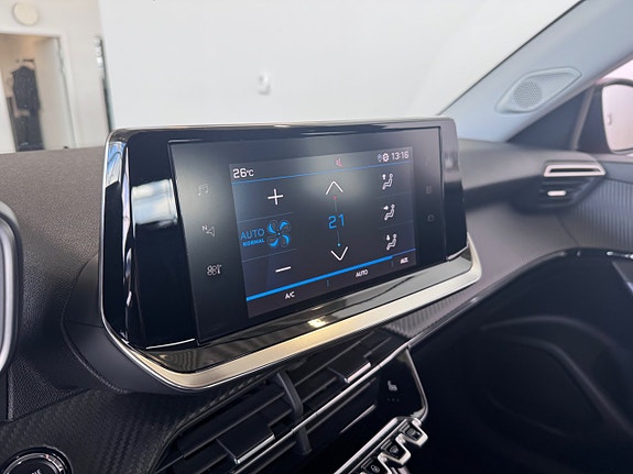 Peugeot 2008 13 of 18