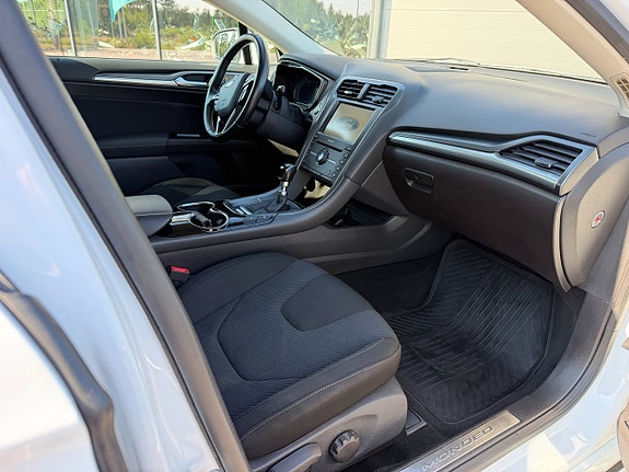 Ford Mondeo 6 of 7