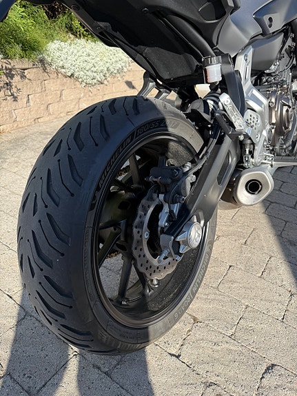 Yamaha MT-07 A2 3 of 5