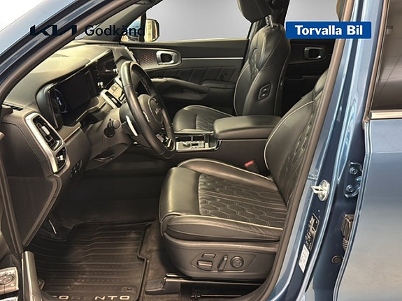 Kia Sorento 9 of 15