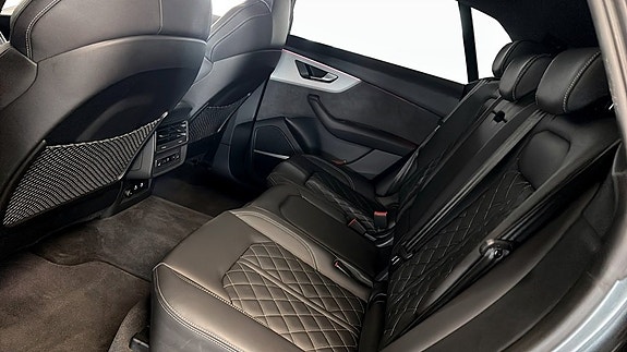 Audi Q8 15 of 24