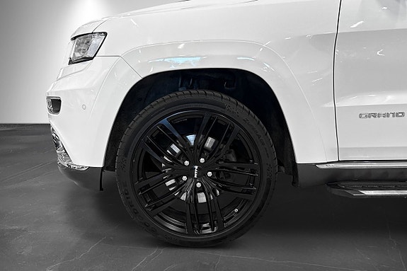 Jeep Grand Cherokee 2 of 25