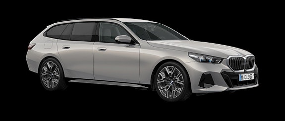 BMW 530e 2 of 5