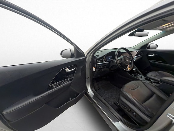 Kia Niro 9 of 30