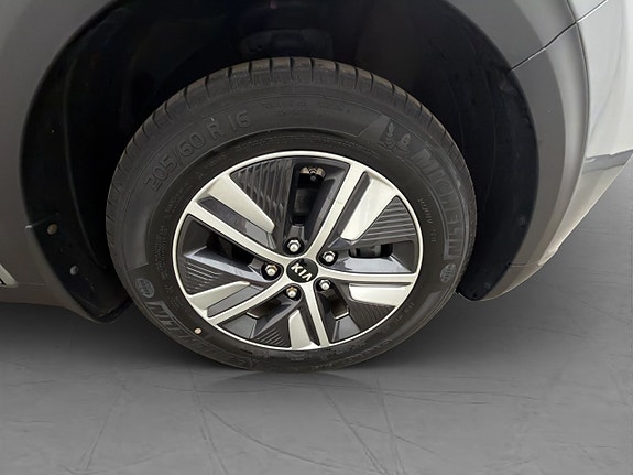 Kia Niro 30 of 30
