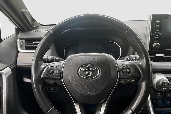 Toyota RAV4 11 of 12