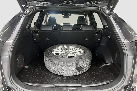 Toyota RAV4 12 of 12