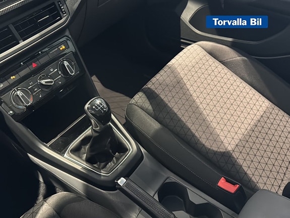 Volkswagen T-Cross 13 of 15