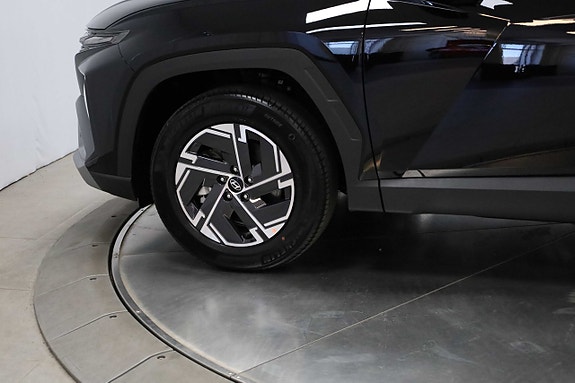 Hyundai Tucson 8 of 28