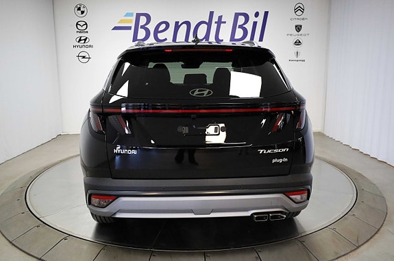 Hyundai Tucson 12 of 28