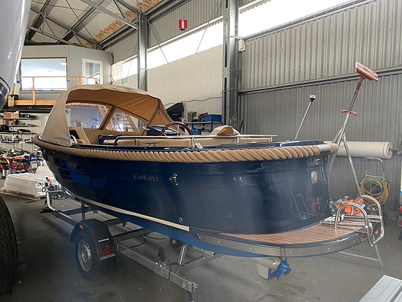 Carisma 570 Eldriven + trailer 3 of 4