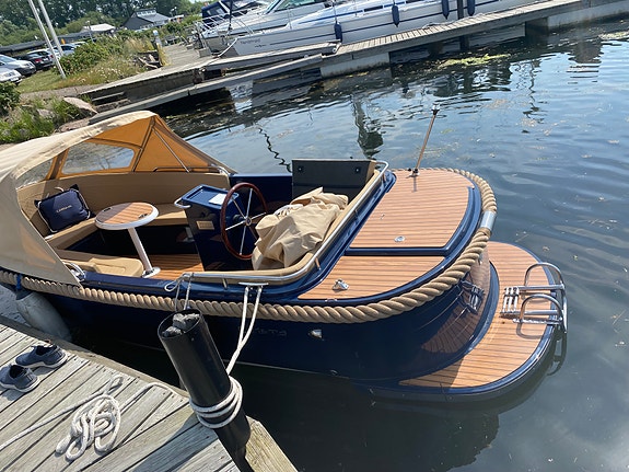 Carisma 570 Eldriven + trailer 2 of 4
