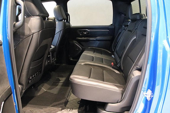 Dodge RAM 1500 7 of 30