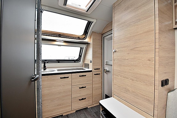 Weinsberg 390 PUH CaraOne, Dubbelbädd 19 of 27