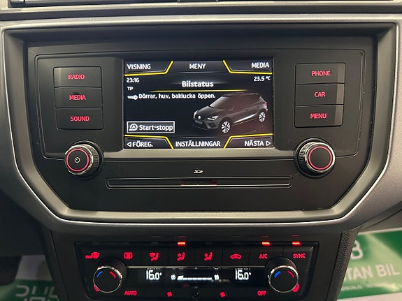 Seat Arona 19 of 25