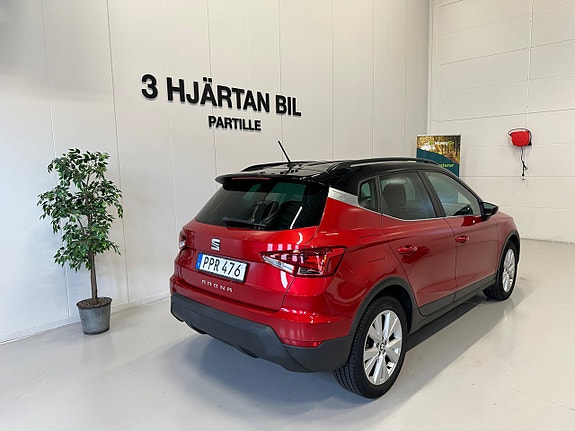 Seat Arona 5 of 25