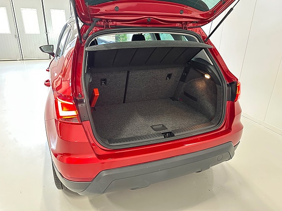 Seat Arona 24 of 25