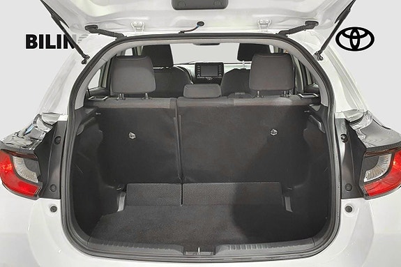 Toyota Yaris 5 of 23