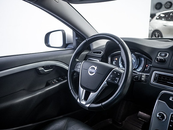 Volvo V70 5 of 9